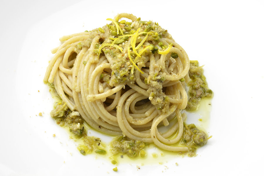 Spaghettoni alle Alici e Pistacchi di Bronte